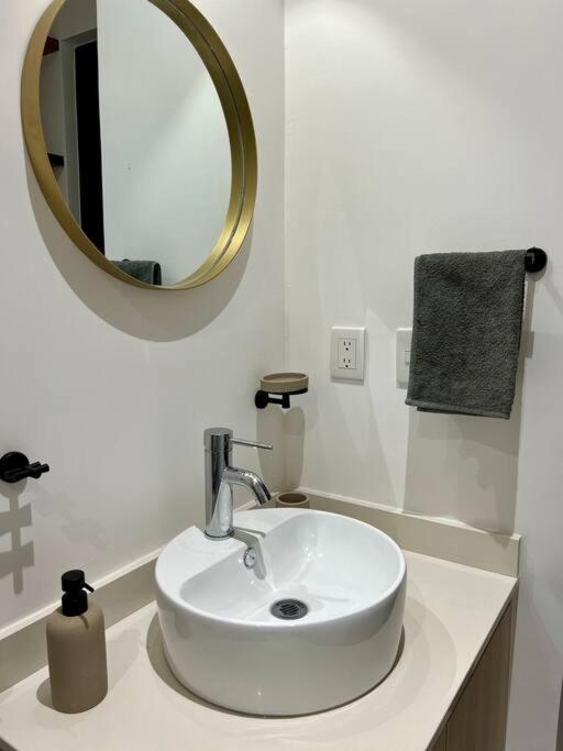 Hermoso Y Comodo Departamento 5 En Ir21